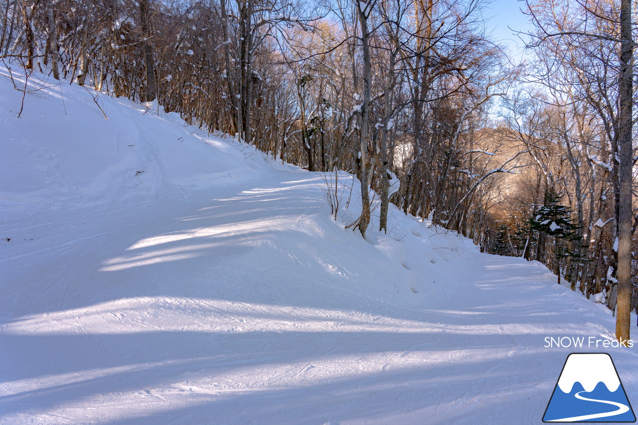 札幌藻岩山スキー場｜本日、雲一つ無い快晴！札幌藻岩山の全10コースの滑走にチャレンジ(^^)/